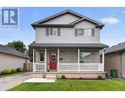 27 COOK CRESCENT - 1