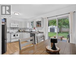 27 COOK CRESCENT - 13