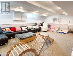 100 SUNSET DRIVE - 25