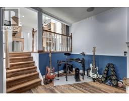 219 WORTHINGTON AVENUE - 27