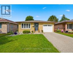 43 CLARA CRESCENT - 1