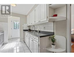 43 CLARA CRESCENT - 13