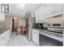 43 CLARA CRESCENT - 14