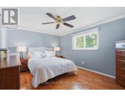 43 CLARA CRESCENT - 26