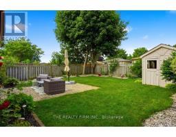 43 CLARA CRESCENT - 35