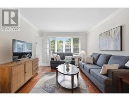 43 CLARA CRESCENT - 8