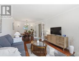 43 CLARA CRESCENT - 9