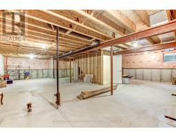 11 - 417 HYDE PARK ROAD - 24