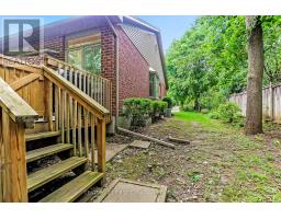 11 - 417 HYDE PARK ROAD - 27