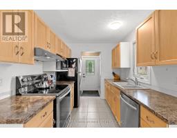 71 MELANIE DRIVE - 11