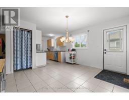 71 MELANIE DRIVE - 14