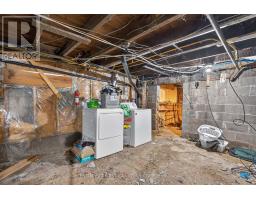 713 ADELAIDE STREET N - 16
