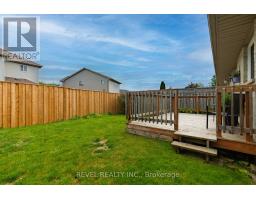 25 RODNEY CRESCENT - 11