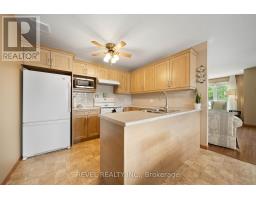 25 RODNEY CRESCENT - 27