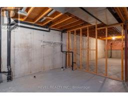 25 RODNEY CRESCENT - 42