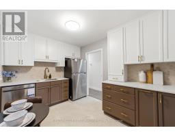 54 MANITOULIN DRIVE - 15