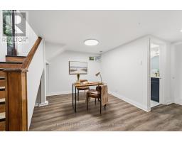 54 MANITOULIN DRIVE - 18