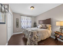 70 JUNIPER CRESCENT - 12