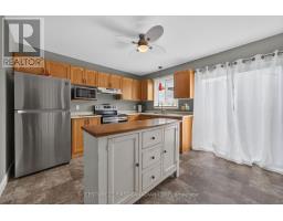 70 JUNIPER CRESCENT - 15