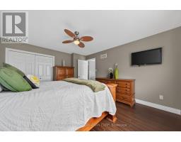 70 JUNIPER CRESCENT - 21