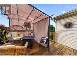 70 JUNIPER CRESCENT - 33