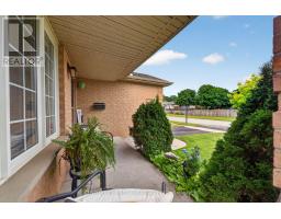 70 JUNIPER CRESCENT - 5