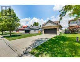 45 RIVERBANK DRIVE - 3