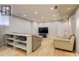 24 SCHREYER DRIVE - 33