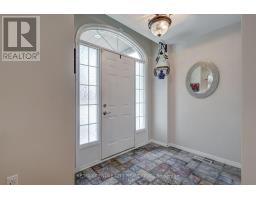 24 SCHREYER DRIVE - 5