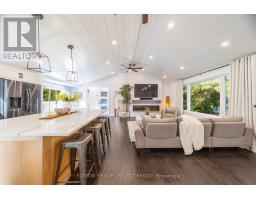 1615 SHARON DRIVE - 12