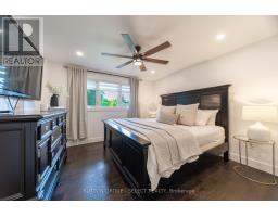 1615 SHARON DRIVE - 20
