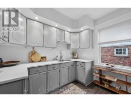 21 FOXBAR ROAD - 9