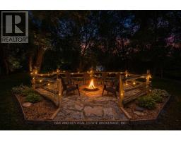 183 SHACKLETON STREET - 45
