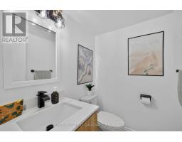 28 - 1478 ADELAIDE STREET N - 17