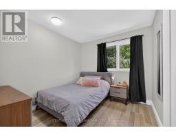 28 - 1478 ADELAIDE STREET N - 29