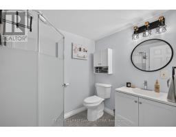 28 - 1478 ADELAIDE STREET N - 39
