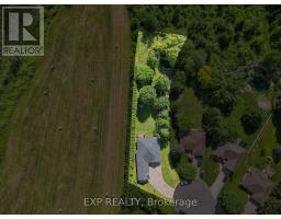 128 BROOKFIELD STREET - 2