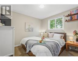 138 FENNELL CRESCENT - 18