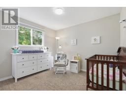 138 FENNELL CRESCENT - 19