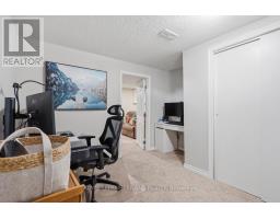 138 FENNELL CRESCENT - 26