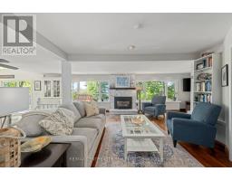 547 EDITH CAVELL BOULEVARD - 12