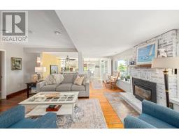 547 EDITH CAVELL BOULEVARD - 14