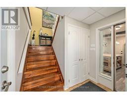 547 EDITH CAVELL BOULEVARD - 23