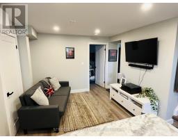 268 BERNARD STREET - 17