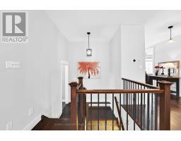 46 ERIN PLACE - 28