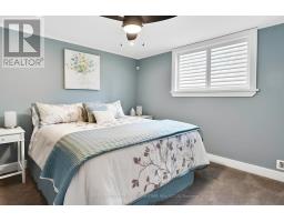 46 ERIN PLACE - 34