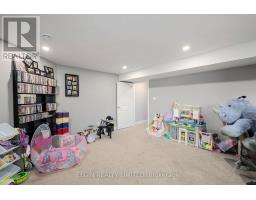 45 BRENMAR CRESCENT - 30