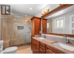 180 CAMDEN CRESCENT - 32