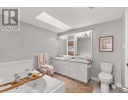 17 - 340 AMBLESIDE DRIVE - 11
