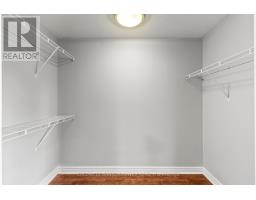 17 - 340 AMBLESIDE DRIVE - 34